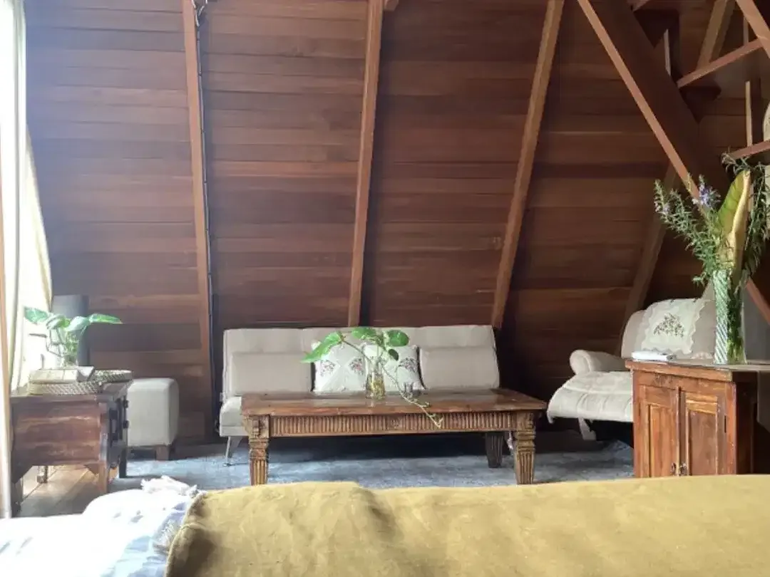 Freehold - Mezzanine Villa 2 Bedrooms In Kerobokan Bali - Image 8 of 10