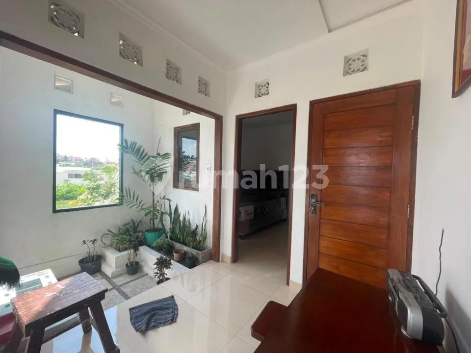 3 Bedrooms House For Rent In Tibubeneng, Canggu - Image 2 of 4