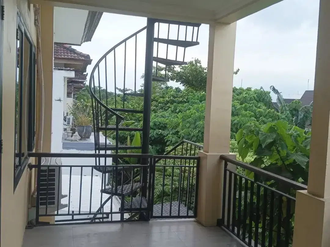 Luxury 3BR Villa in Prime Pererenan Location - Image 8 of 10