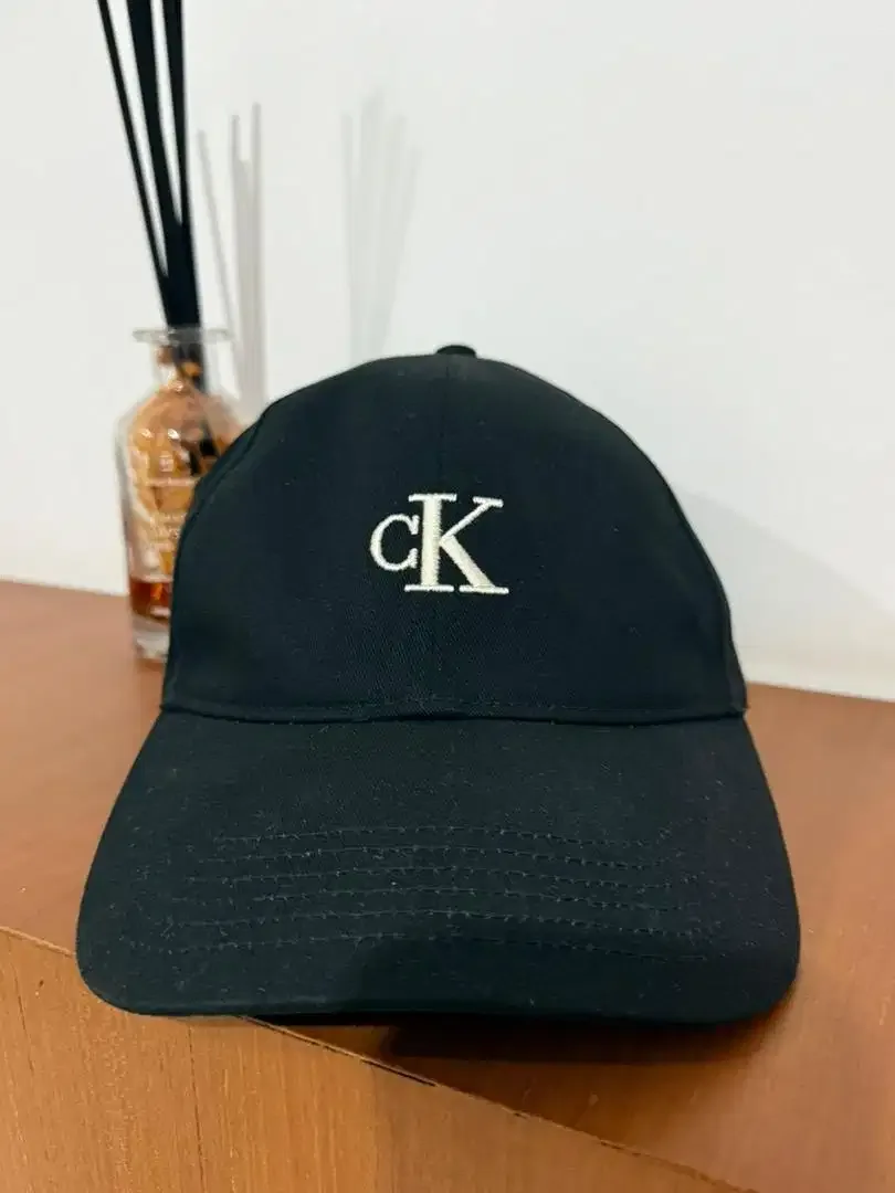 Topi CK Ori Unisex Hitam - Image 2 of 4