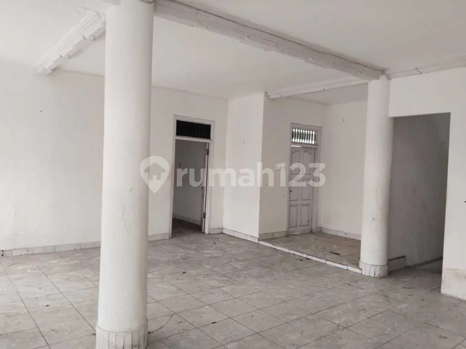 Dijual Ruko 3 Lantai di Denpasar Utara Ayani di Kawasan Perdaganagn Komersil, Cocok untuk Berbagai Usaha - Image 3 of 4
