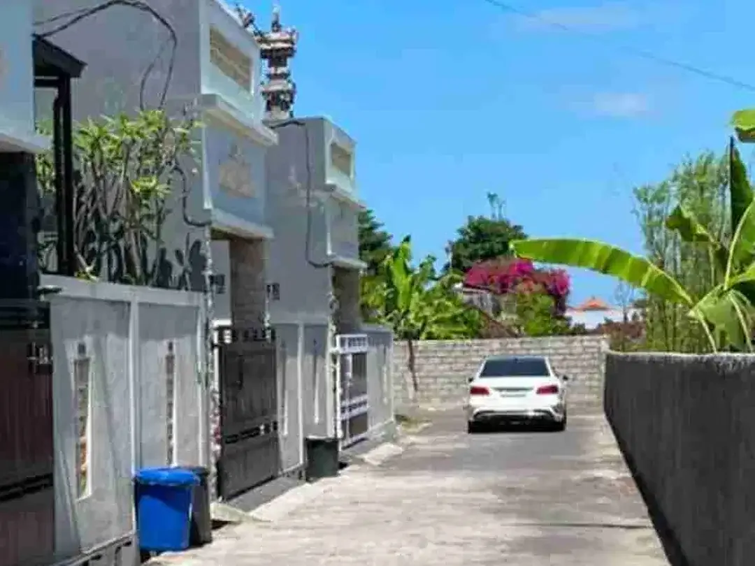 Sale Tanah 125M2 Lingk Perum Elit Baru Semua Trengguli Jl5mtr Dkt Mall - Image 1 of 6