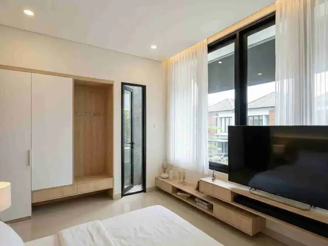 RUMAH BARU DI KAWASAN ELITE RING I RENON DENPASAR - Image 6 of 10