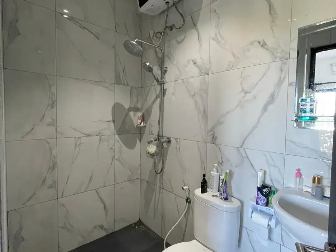 Dijual !! Villa 2 Bedrooms Lokasi komplek Royal Taman Bali, Taman Mumbul- Benoa - Image 10 of 10
