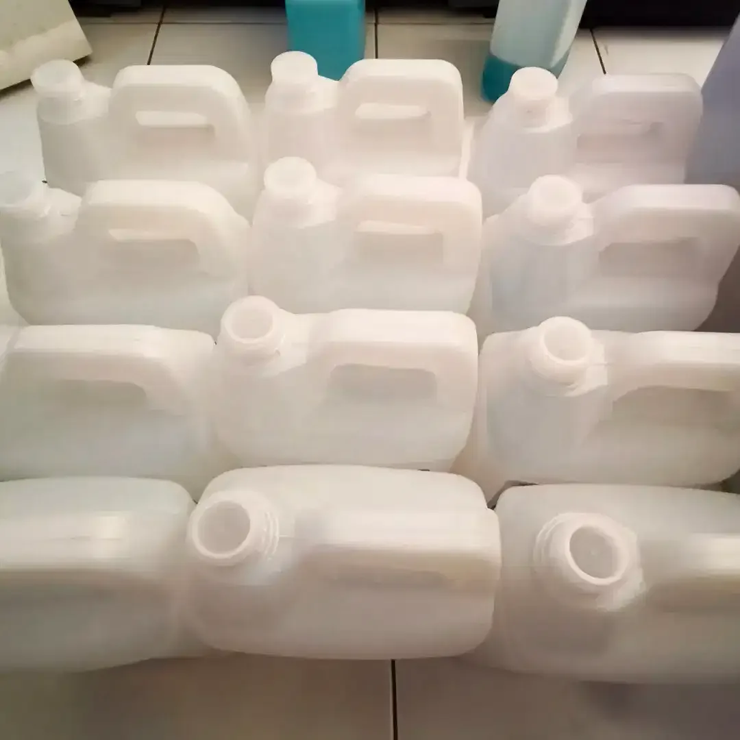 Jerigen 5 Liter Bekas Detergent - Image 1 of 1