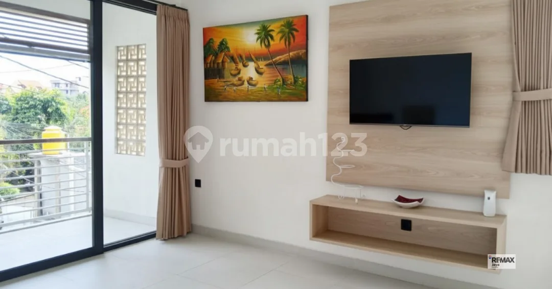 Modern & Spacious 1Br Apartment With Scenic View In Munggu-Seseh - Image 3 of 4
