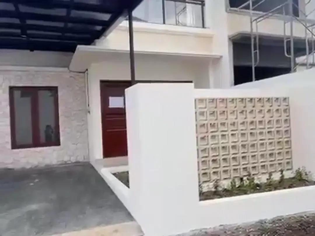 Rumah Modern Dijual di Cluster Premium Taman Jimbaran Residence - Image 1 of 5