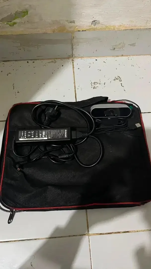 LAPTOP LENOVO E46 INTEL CORE i5 - Image 5 of 5