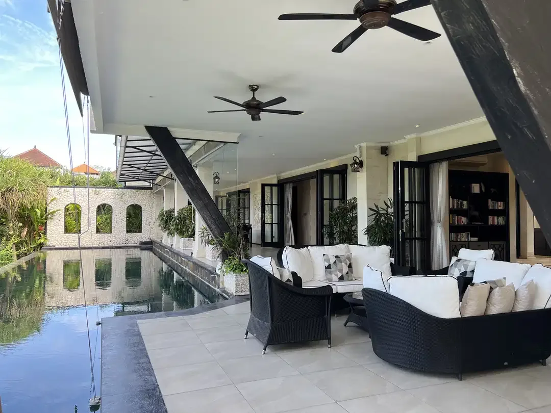 Luxurious Residences, Including Office For Sale In Canggu - Image 5 of 10