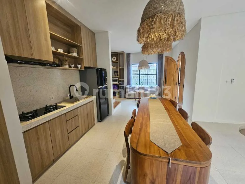 Freehold Brand New Modern Mediteranian Villa In Semer Near Umalas Kerobokan Bali - Image 1 of 4