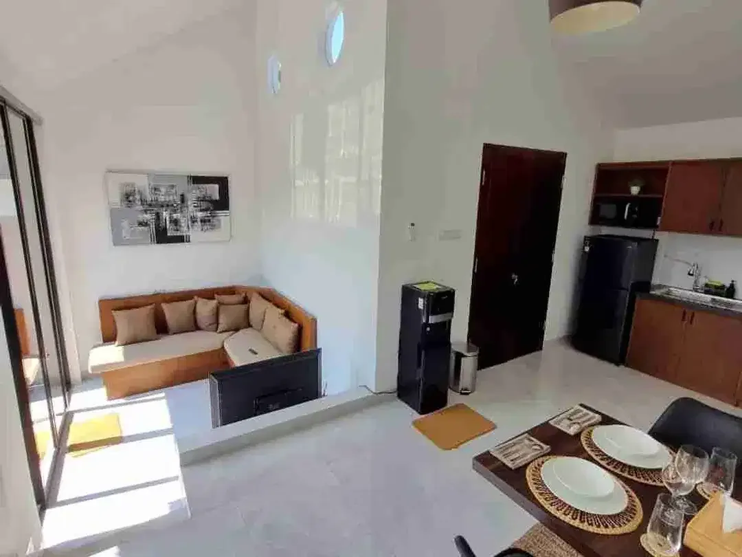 Villa Modern Minimalis 2 Kolam Renang di Umalas - Image 8 of 10
