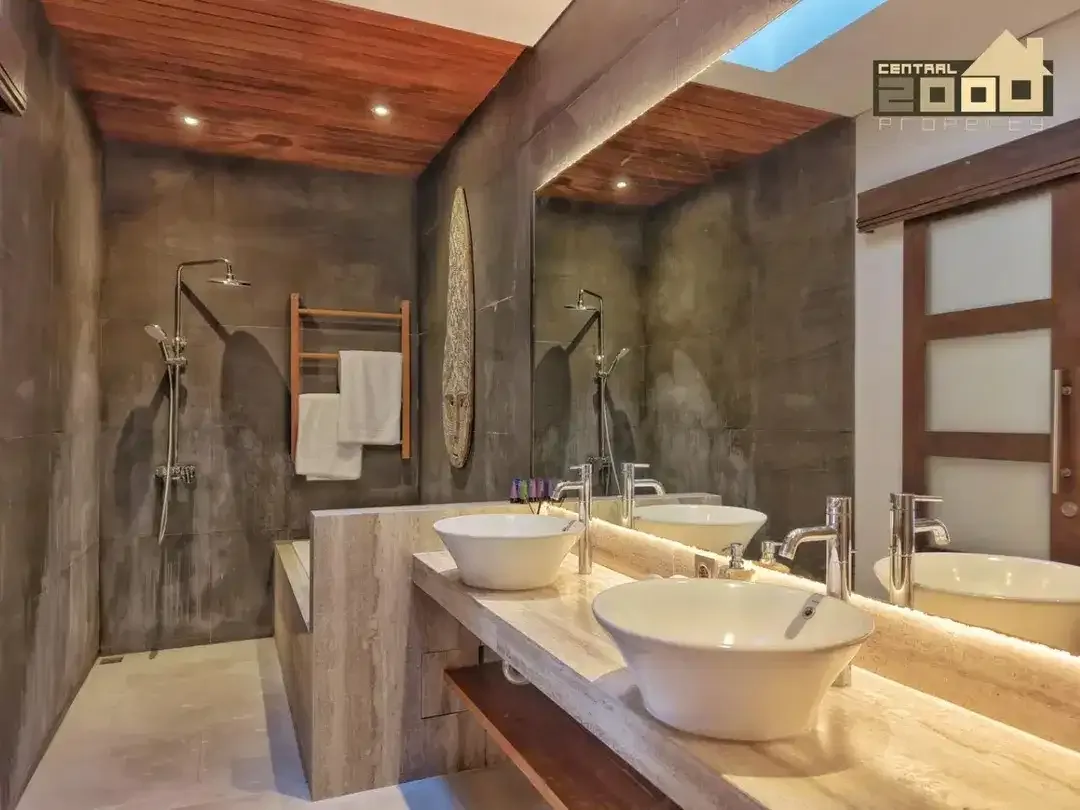 Villa For Sale & Rent In Kerobokan, Badung Bali - Image 10 of 10