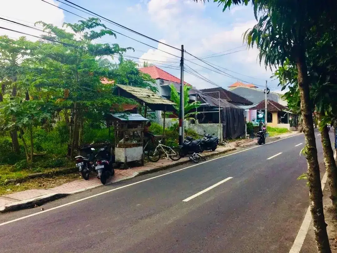 Tanah raya Sanggingan Ubud Gianyar Bali - Image 4 of 4