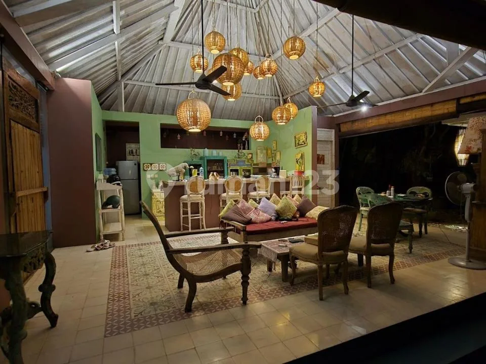Disewakan Villa Mewah Rare Joglo Villa di Padonan Canggu - Image 3 of 4