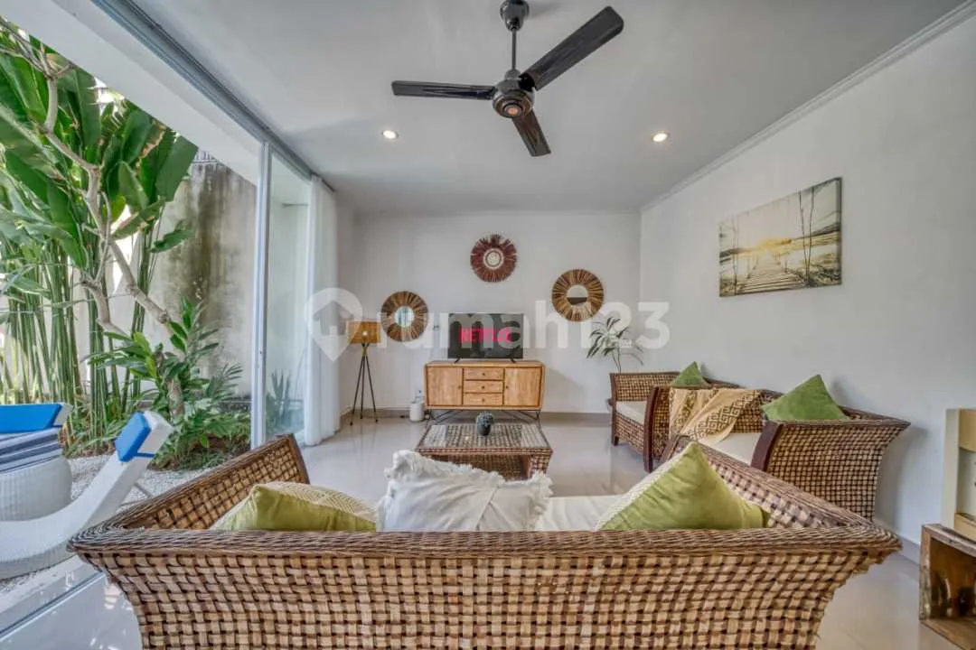 3 Bedrooms Villa Located Between Canggu Near Finns Beach Club - Image 4 of 4