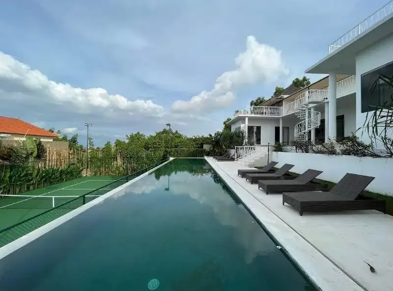5 Bedrooms with tennis court for sale - Image 3 of 10