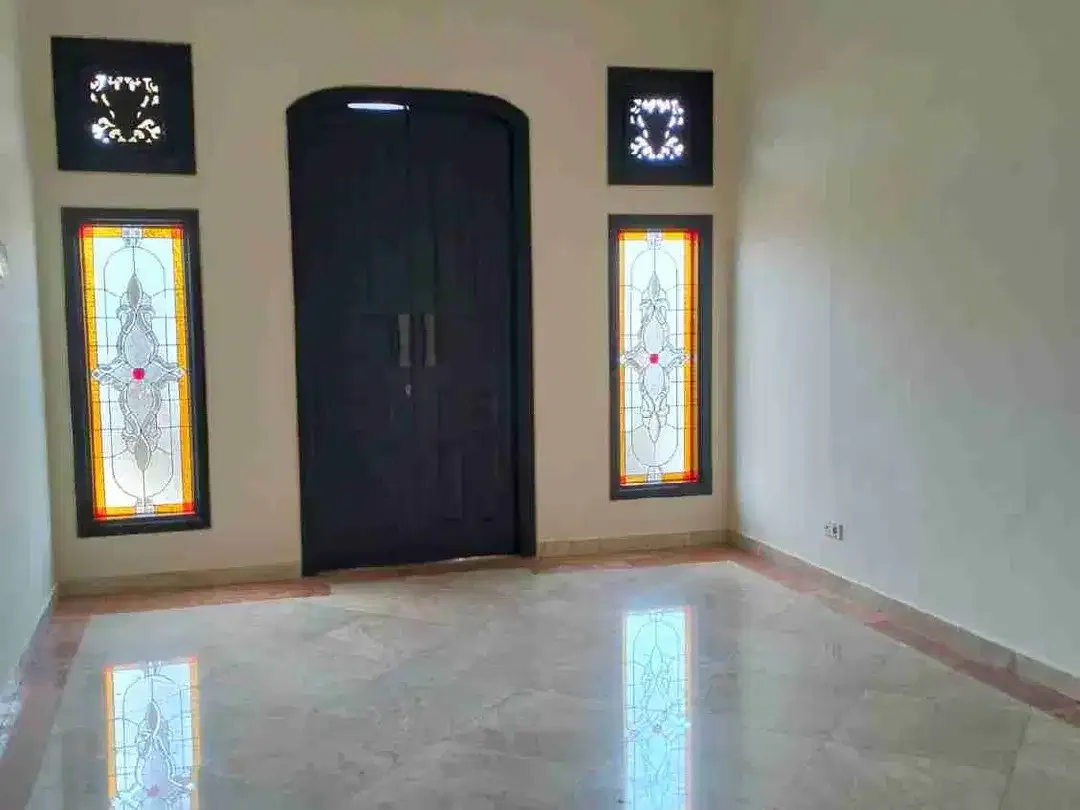 rumah mewah jalan Moh Yamin renon bali - Image 7 of 10