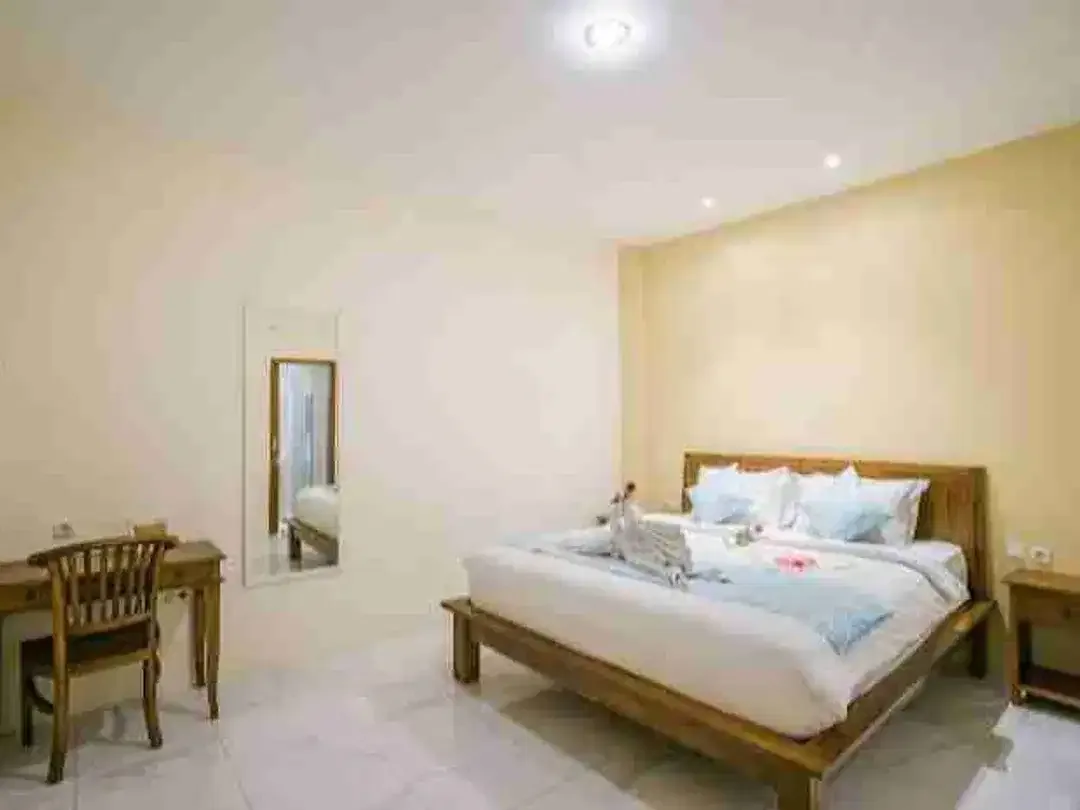 VILLA JOGLO UNTUK DIJUAL DI BATUBOLONG CANGGU BALI - Image 10 of 10