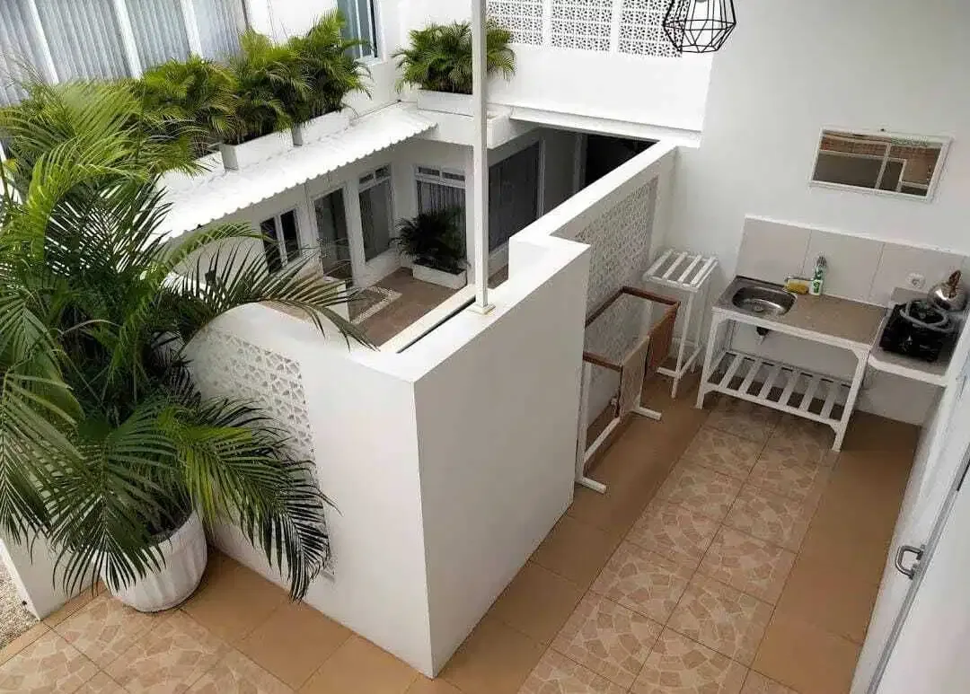 Kost Eksklusif Fully Furnished Dekat Pantai Berawa Canggu Bali - Image 3 of 10