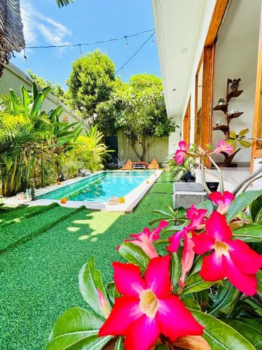 Villa Murah di Kawasan Seminyak Mertanadi - Image 2 of 4