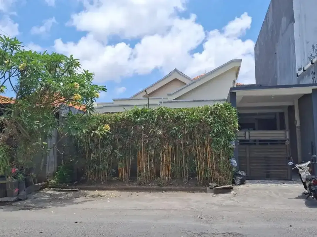 Rumah Tempat Usaha Dekat Jalan Utama Dijual, di Jimbaran - Image 2 of 5