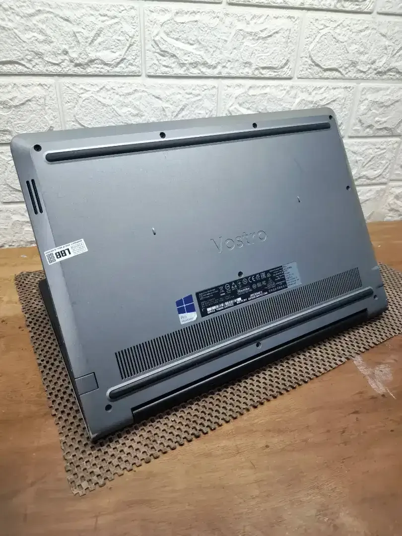 Dell Vostro 5468 intel Core i7 Gen-7 (8/512gb) 14 inch Spek Design JOS - Image 4 of 5