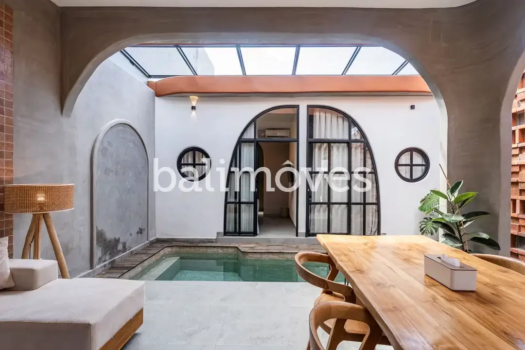 Vila Dua Kamar Tidur Minimalis Di Sanur - Image 3 of 10