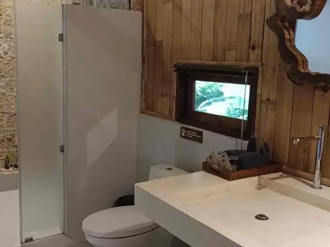 Bamboo Villa for Sale in Tegalalang, Ubud, Bali!
Details
- 5 units, 1BR villa - Image 6 of 6