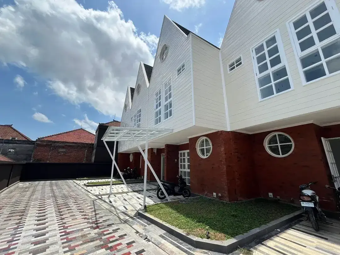 Hunian ReadyTownhouse Minimalis Modern di Pusat Kota Denpasar - Image 1 of 10