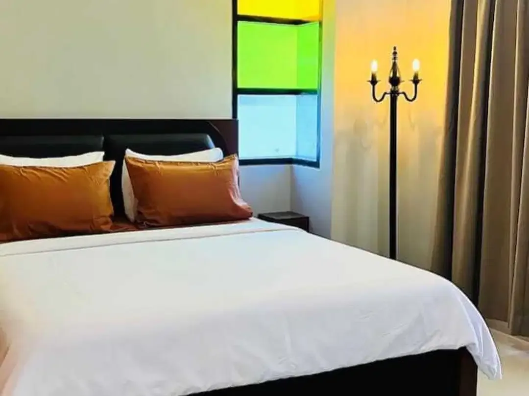Villa Modern Dewi Sri Strategis Dekat Sunset Road - Image 10 of 10