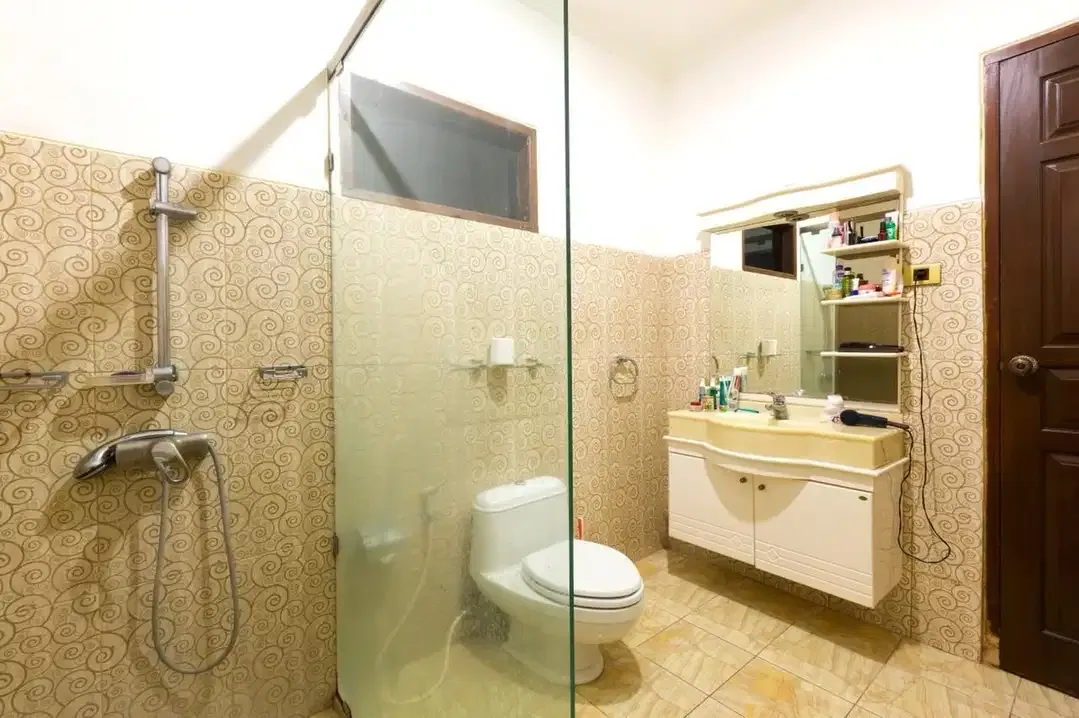 Vintage villa in banjar semer for sale - Image 4 of 10