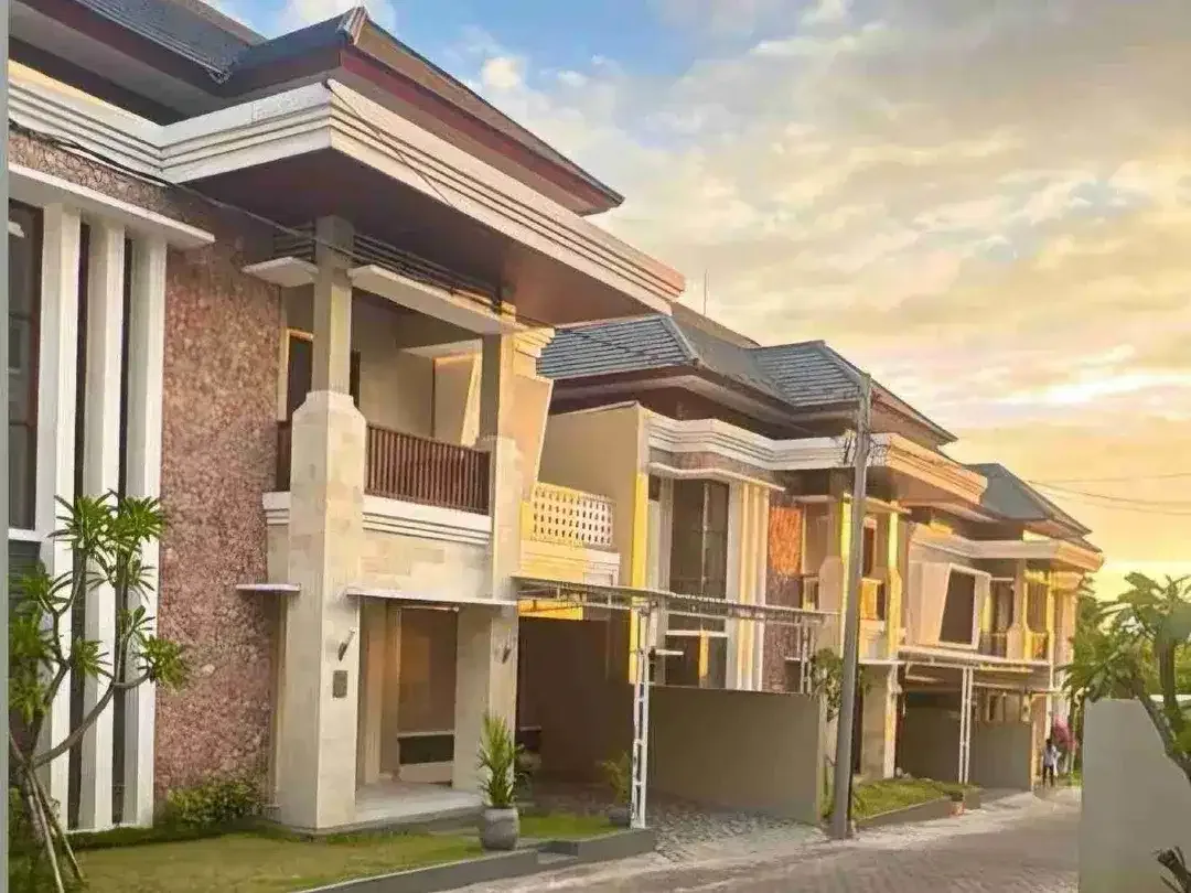 Hunian Ekslusif Potensi Passive Income Villa, 7 menit dari Sanur - Image 1 of 10