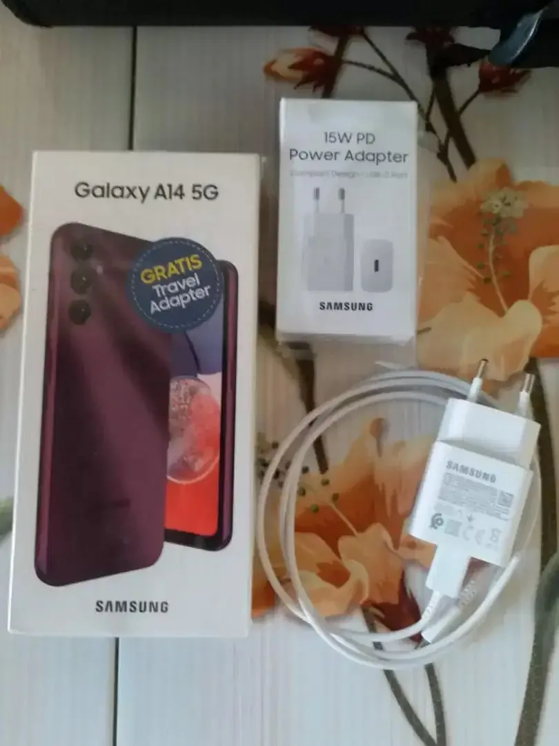 Samsung Galaxy A14 5G Dark Red - Image 2 of 8