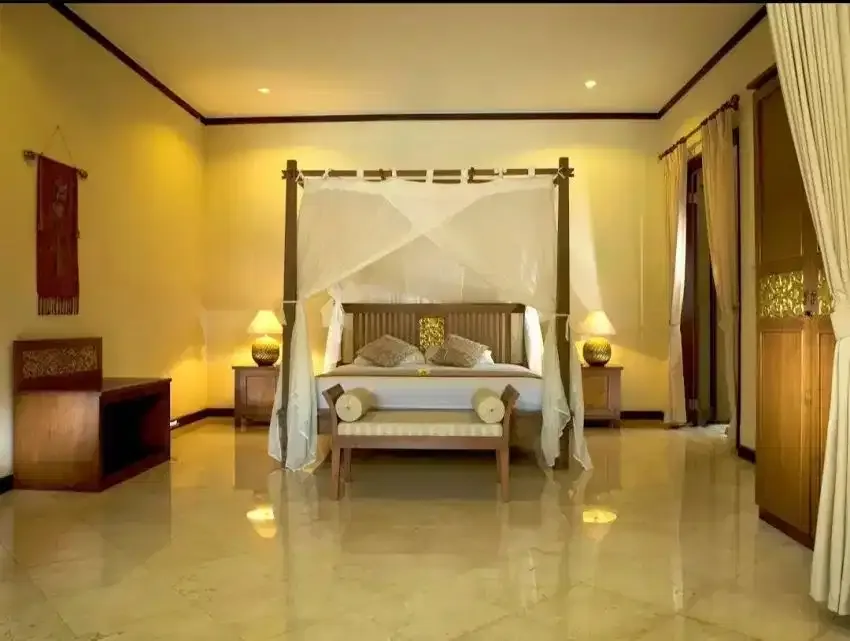 VILLA LUXURY STRATEGIS DEKAT PANTAI DOUBLE SIX SEMINYAK - Image 8 of 10