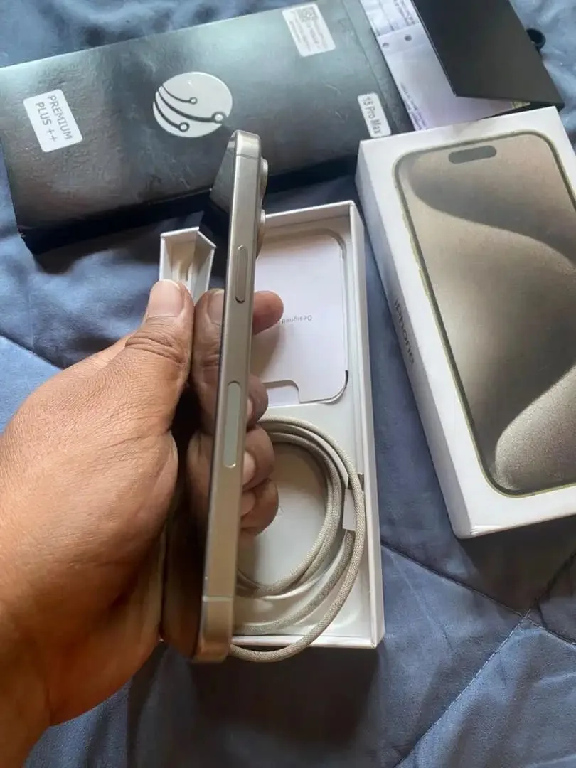 iphone 15 promax inter all operator - Image 4 of 6