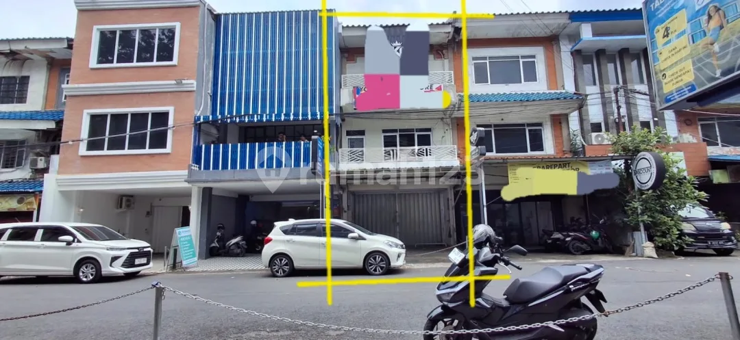 Dijual Ruko Strategis 3 Lantai Dekat Mall Parkir Luas Denpasar Bali - Image 1 of 4