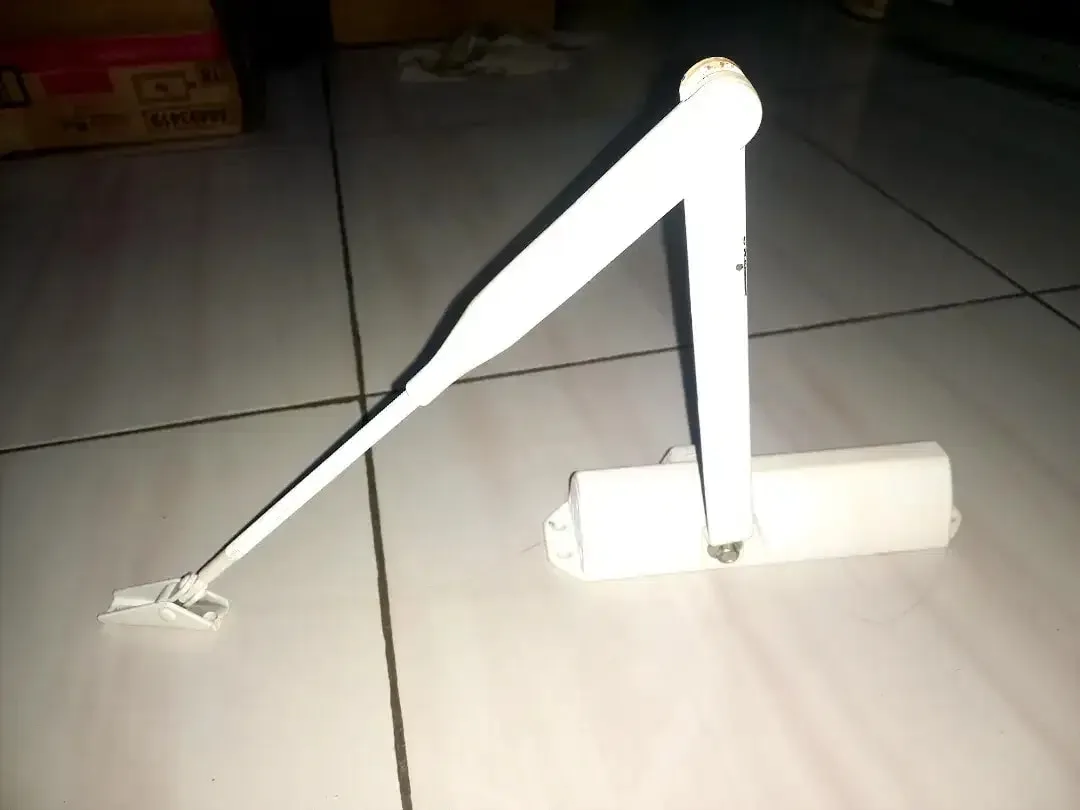Jual Door Closer Merk DORMA,Kondisi Sangat Mulus,No Minus - Image 1 of 4