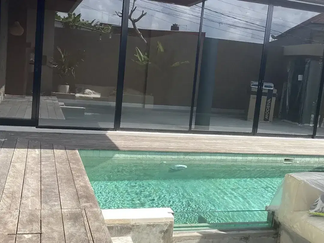Villa 3 Bedrooms 200 sqm Freehold in Tumbak Bayuh Canggu - Image 8 of 10