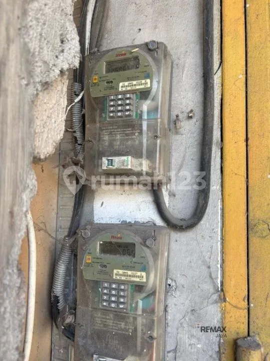 Ruko Bagus Dijual di Kerobokan Kelod, Lokasi Ideal untuk Usaha - Image 3 of 4