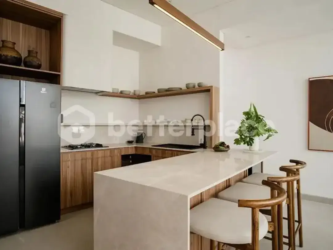 Luxury Oasis: Furnished Villa with Stunning Rice Field Views in Canggu – Berawa - Image 8 of 10