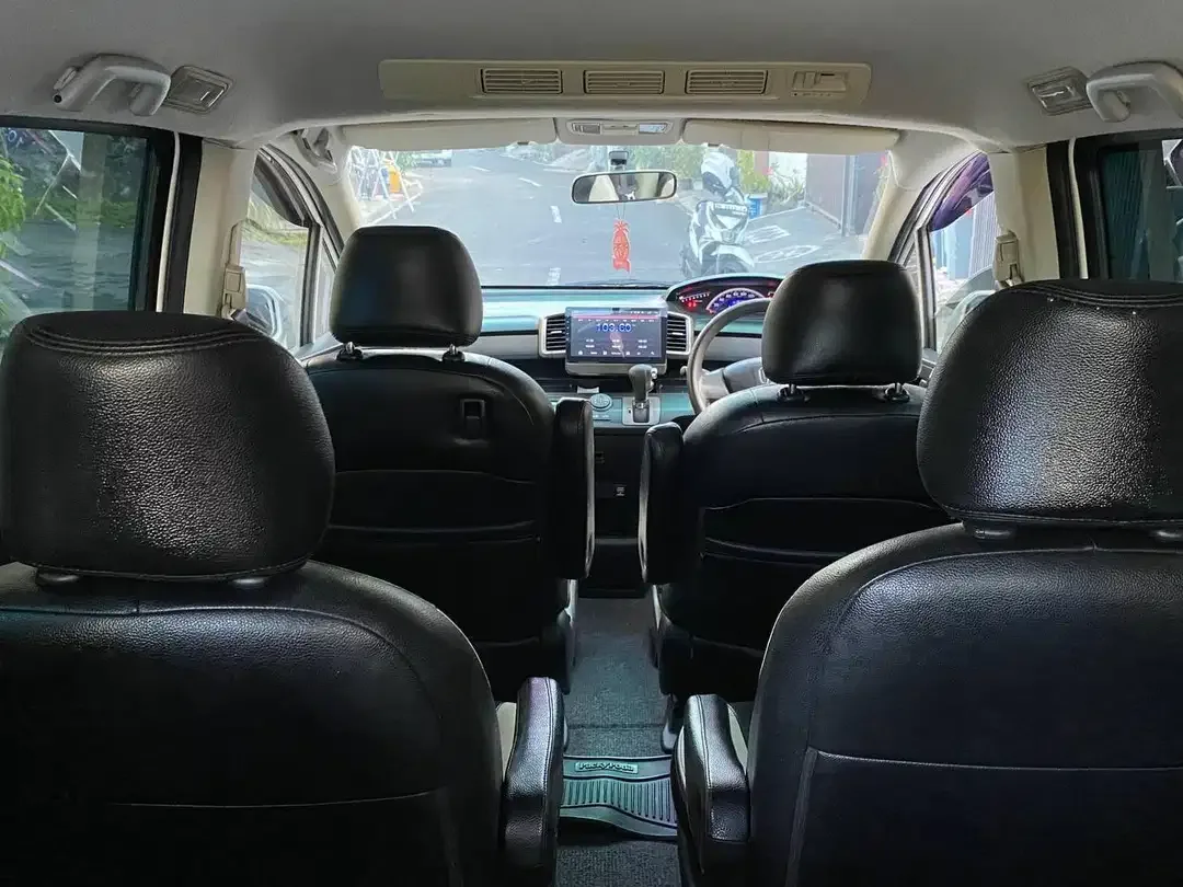 HONDA FREED PSD 2015 AT - PUTIH - Image 10 of 10