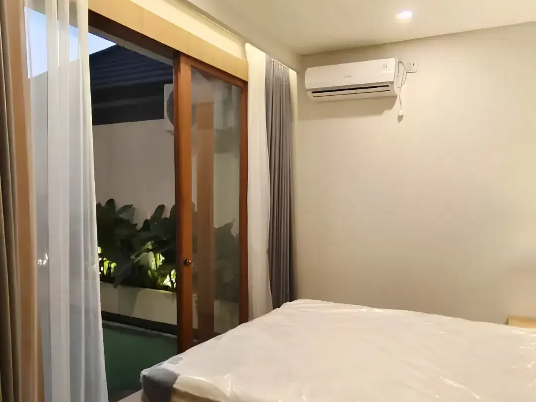 [For Sale] Villa Nusa Dua - 3 Bedrooms Fully Furnished - Image 8 of 10