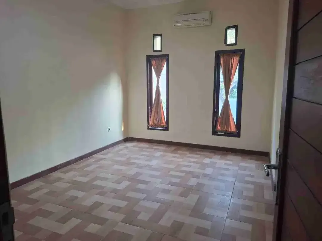 DiJUAL RUMAH 3 KAMAR TIDUR DI LOKASI STRATEGIS NUSA DUA - DEKAT ITDC DAN AIRPORT - Image 6 of 9
