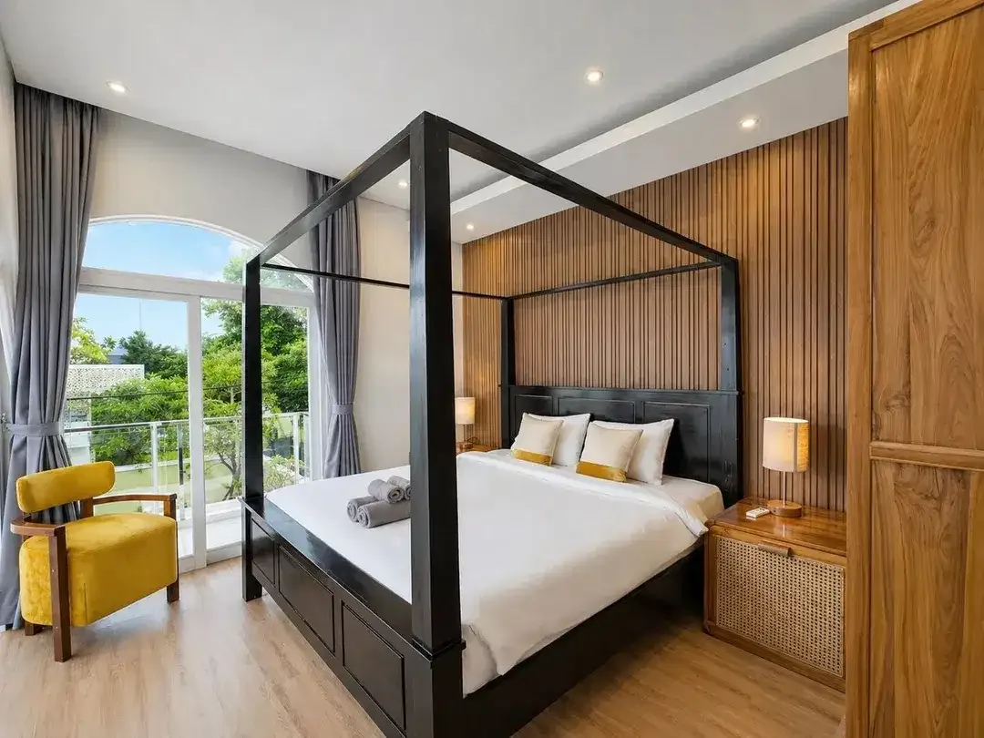 MODERN 3BR VILLA IN A QUIET RESIDENTIAL PECATU - Image 3 of 10