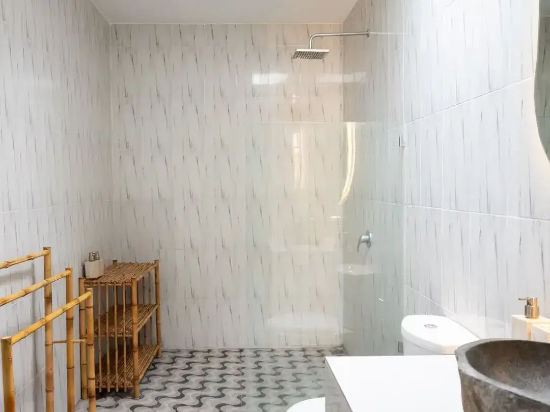 VILLA FOR RENT IN BATU MEJA, CANGGU – PRIVATE POOL & GARDEN - Image 5 of 10