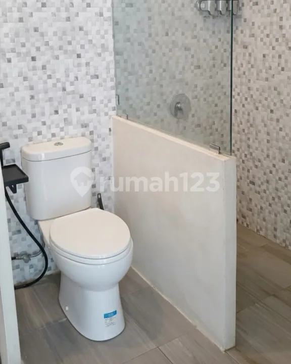 Modern & Spacious 1Br Apartment With Rice Field View In Munggu Sesehh - Image 3 of 4