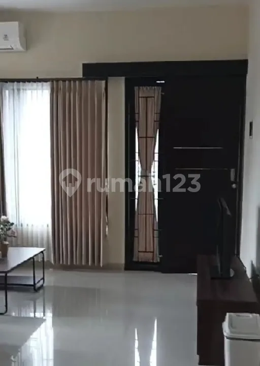 Rumah Modern Minimalis di Tukad Badung - Image 2 of 4