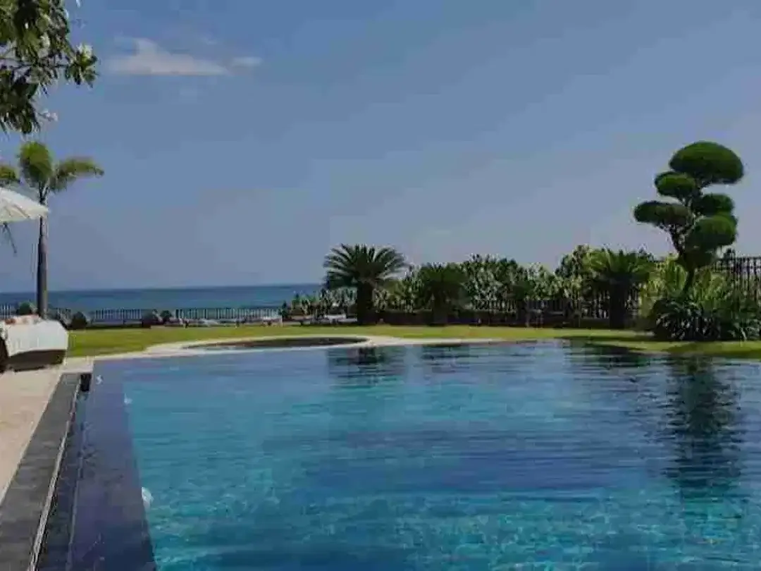 Villa Mewah Pererenan Canggu Bali Sea View - Image 10 of 10