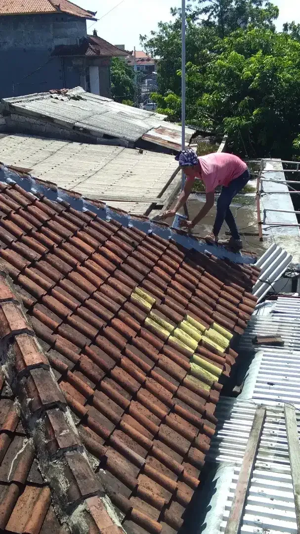 Tukang cat dinding renovasi bangunan dan atap bocor - Image 5 of 10