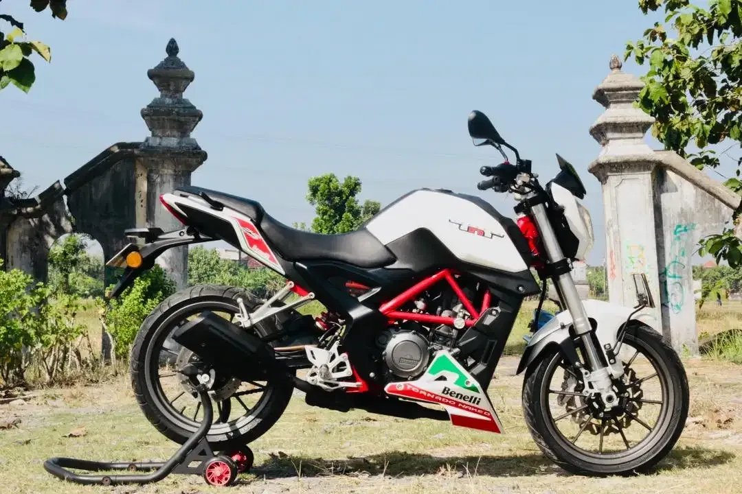 Benelli TNT 250 mulus MT25 Z250 KTM Duke250 siap pakai - Image 4 of 4